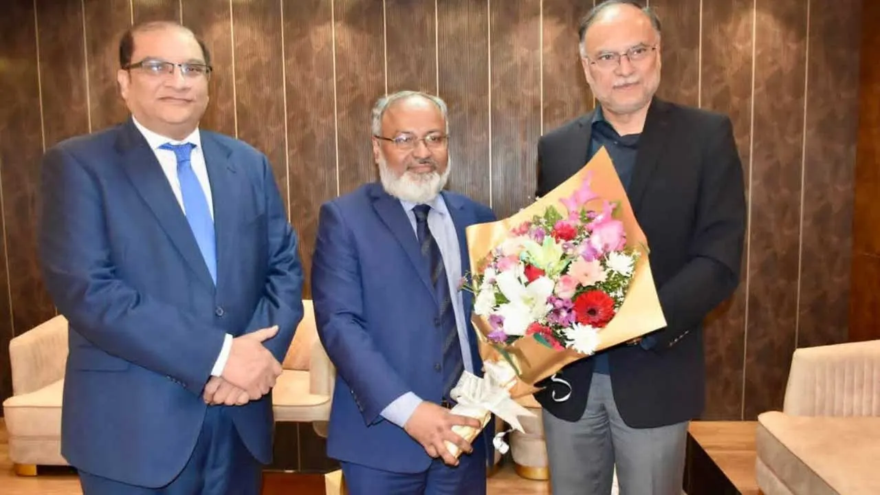 শপথ অনুষ্ঠানে যোগ দিতে ঢাকায় পা‌কিস্তানের মন্ত্রী