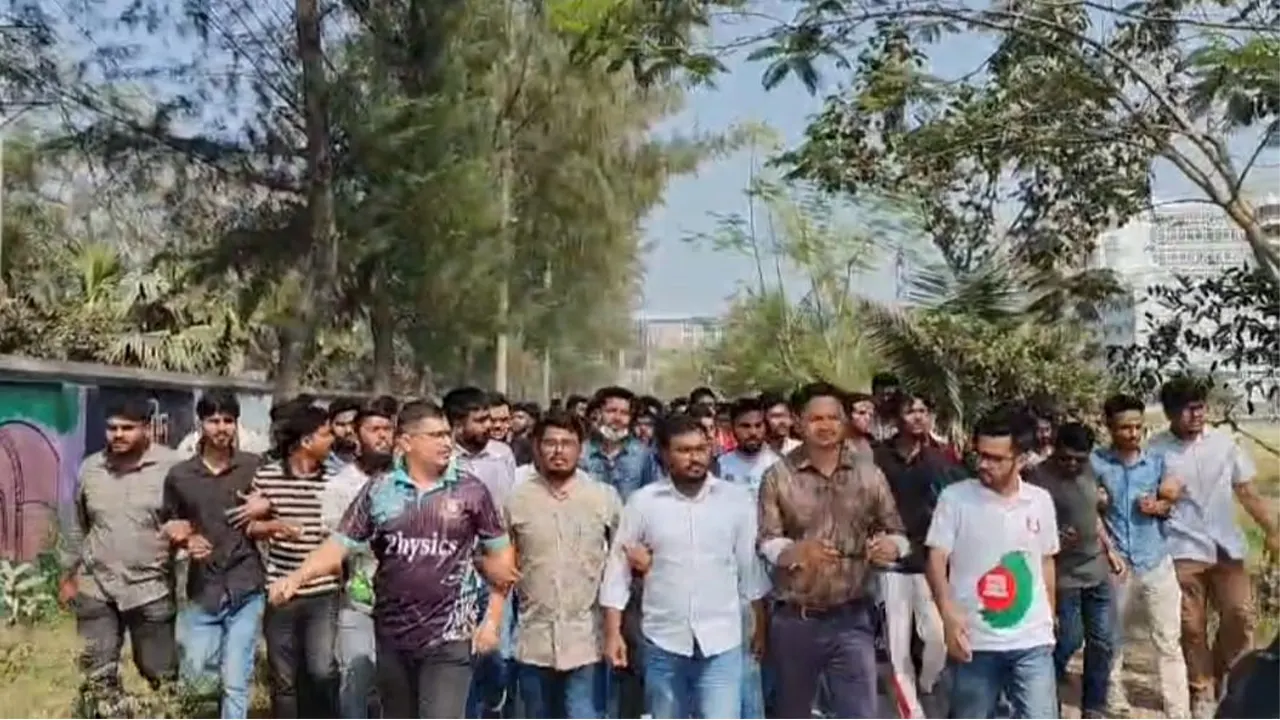 ছাত্ররাজনীতি উন্মুক্তের দাবি করল পাবিপ্রবিতে ছাত্রদল