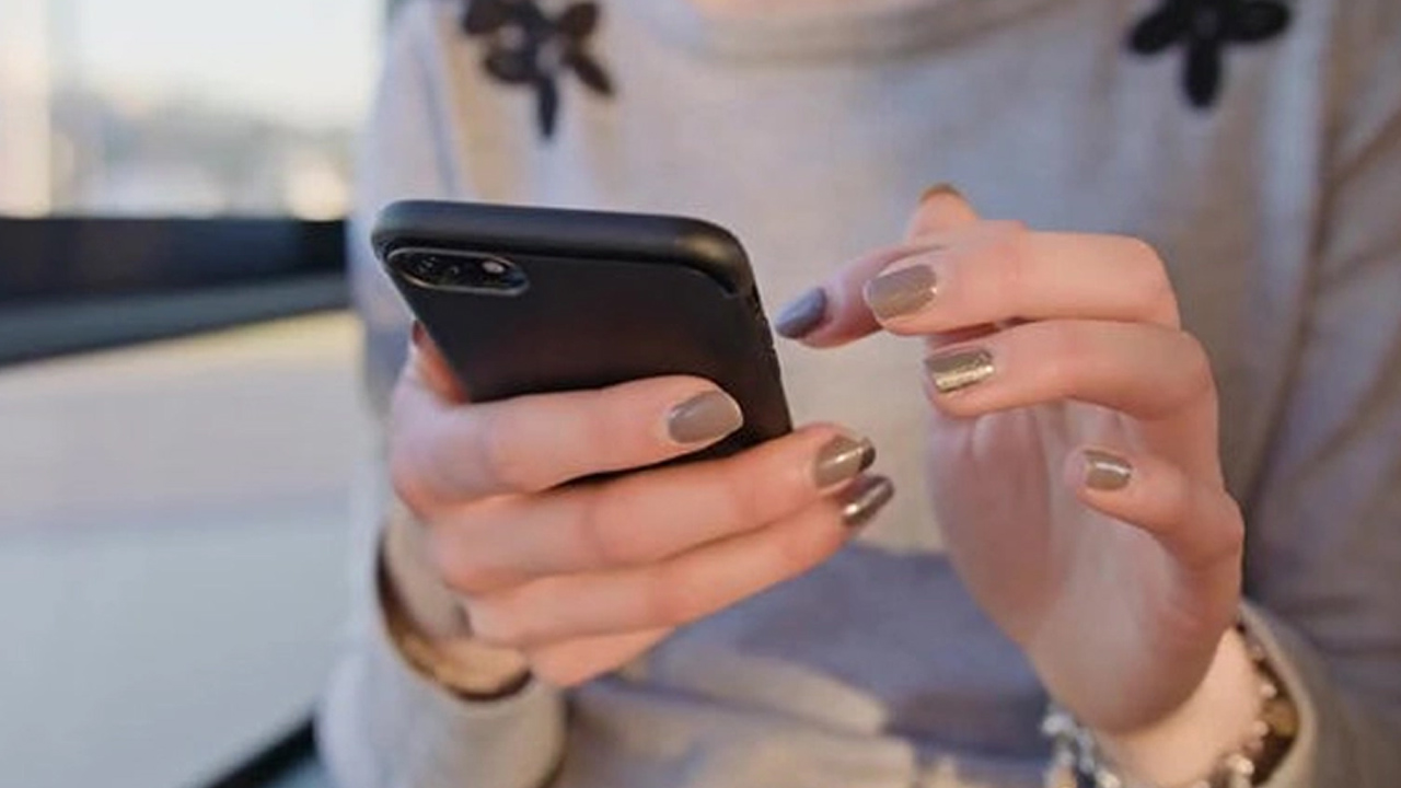 মোবাইল ফোনের আসক্তি দূর করার উপায়