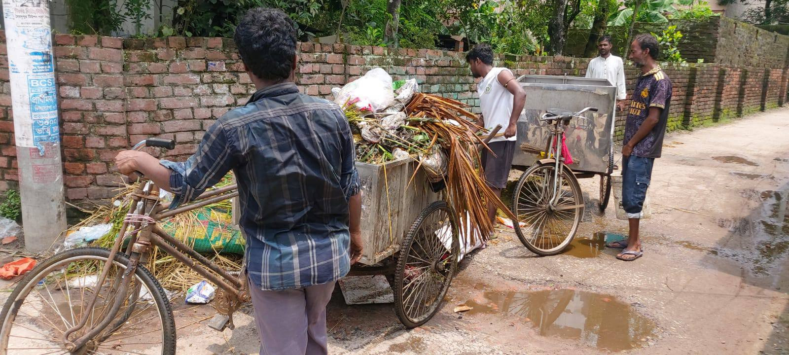 সৈয়দপুর পৌরসভায় ১৫ ওয়ার্ডে কোরবানির বর্জ্য অপসারণ করে দৃষ্টান্ত স্থাপন