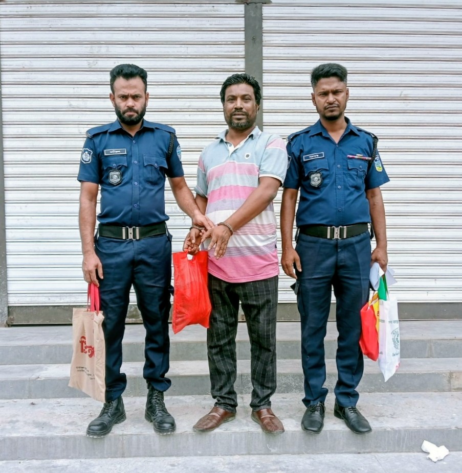 জামালপুরে কেন্দ্রীয় যুবলীগ নেতা শেখ রাসেল গ্রেফতার