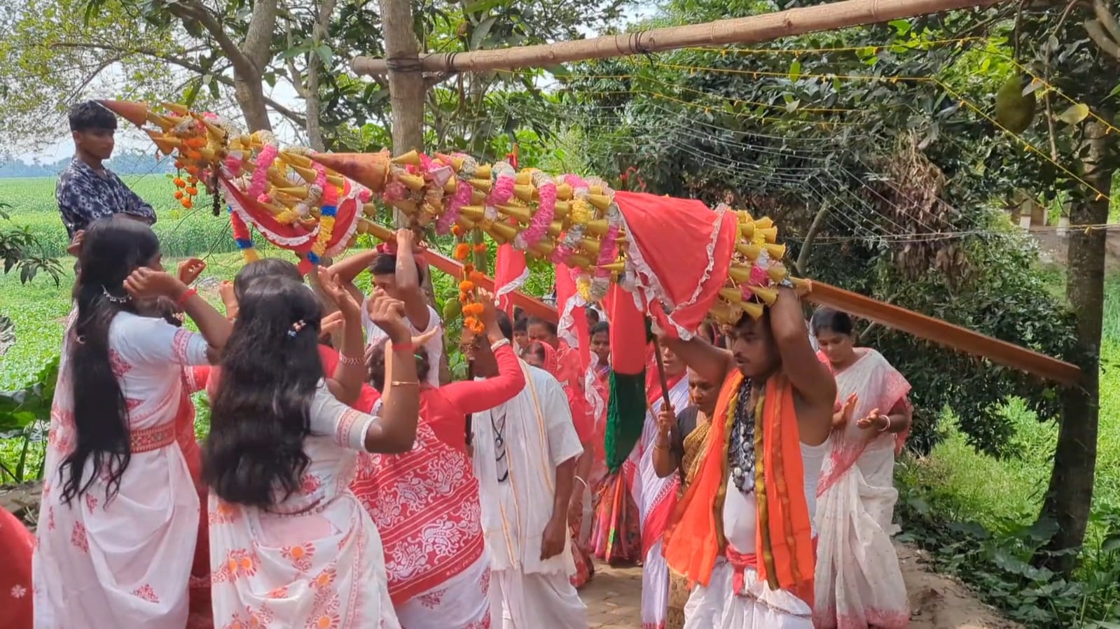 ফরিদপুরে মতুয়া মহাসম্মেলন: ভক্তদের উপস্থিতিতে পরিণত হলো মহামিলনমেলায়
