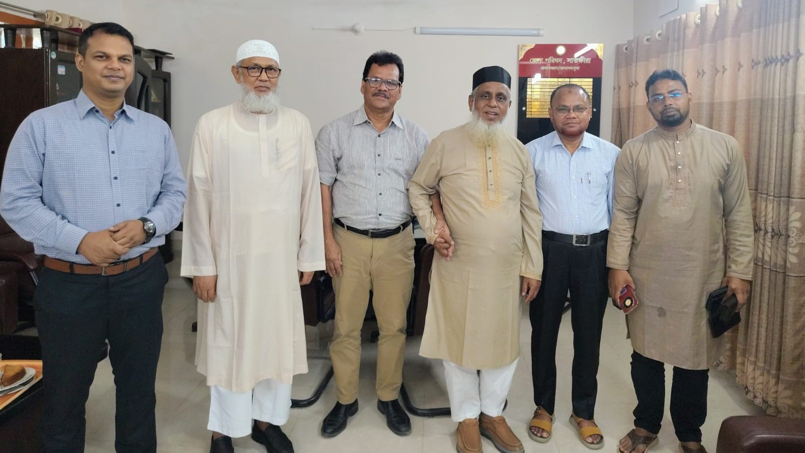 সাতক্ষীরায় হাবিব-ইজ্জত উল্লাহর নতুন সমীকরণের ইঙ্গিত