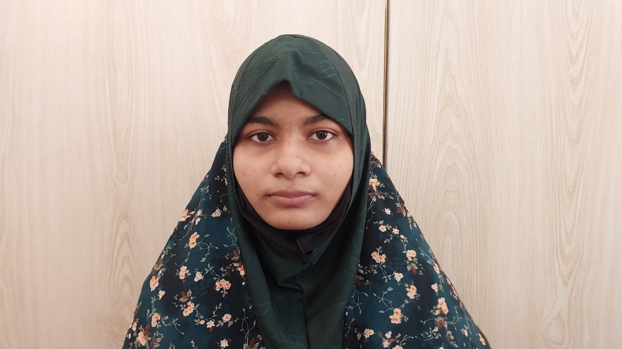৭ জনের এক খাটে কষ্টের জীবন, তবুও শাবনাজের জিপিএ-৫